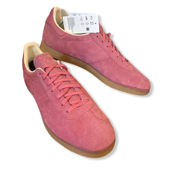 gazelle trace maroon